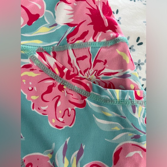 Simply Southern Women’s Pink & Aqua Tropical Floral Athletic Leggings, Large - Picture 3 of 7